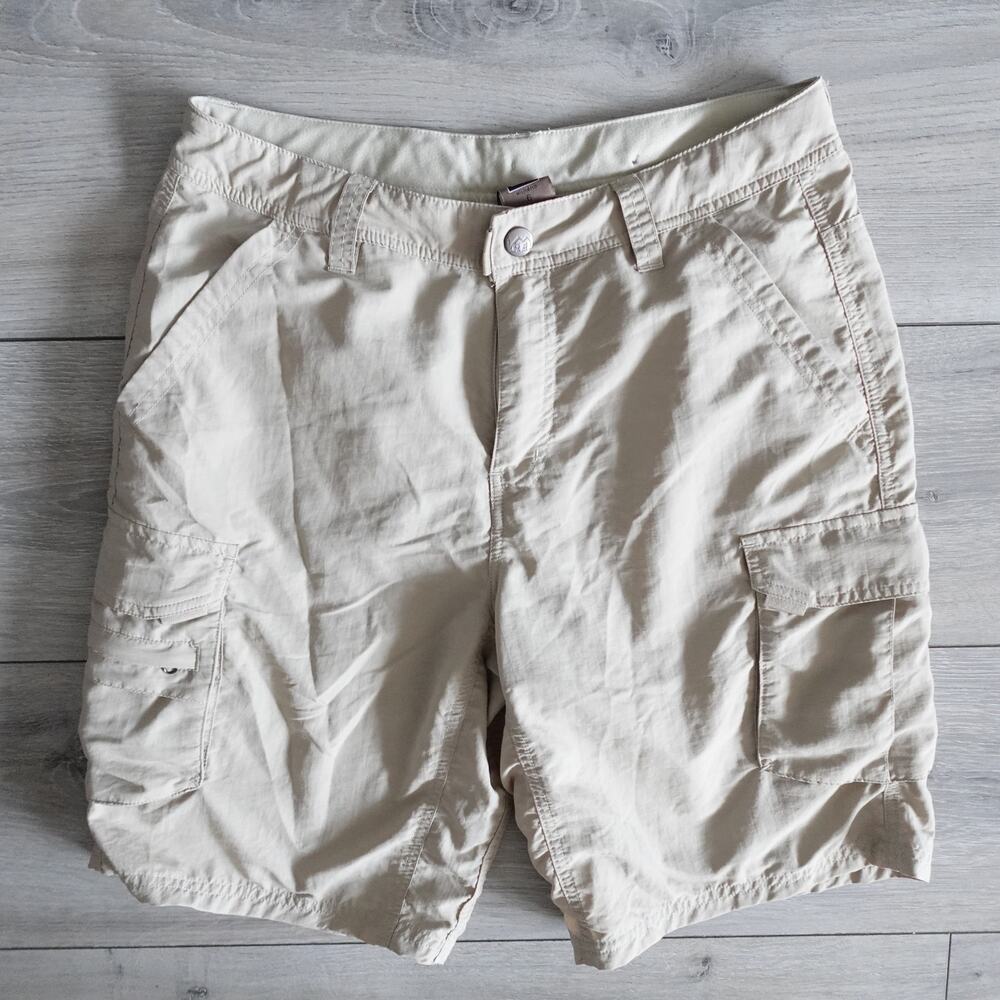 REI Shorts Women's 6 Khaki Light Beige Pockets Nylon Hiking Outdoor Camping